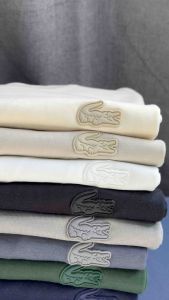 LÂ CÖS TÉE MEGA SALE ‼️✅ printed with rubber logo 100%cotton round neck T-Shirt for mens and womens