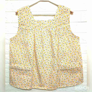 เสื้อคอกระเช้า ผ้าคอตตอนลายดอก เนื้อผ้านิ่มใส่สบาย