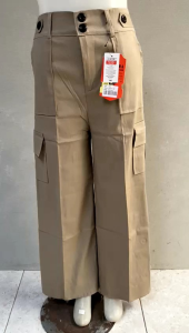Celana Kulot Kargo Kancing Dua: Desain Modern & Nyaman