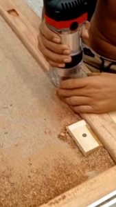 เครื่องเซาะร่องไม้ Timmer 1/4 นิ้ว Maktec รุ่น MT370 รับประกัน