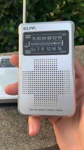 Radio bỏ túi ELPA ER-C67F AM/FM thương hiệu Nhật đã qua sử dụng