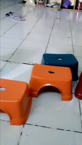 BANGKU MINI PLASTIK UK TINGGI 15 CM