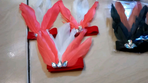 ( ready stock ) gelang bulu tari isi 2pc gelang set bando
