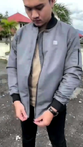 Jaket Bomber Pria Wanita Distro: Gaya Streetwear & Casual