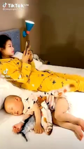 MAINAN IKAN GERAK VIRAL TIK TOK/IKAN UGET UGET/IKAN PUK PUK PENIDUR BAYI