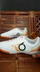 sepatu futsal ortuseigh BBS TERBARU/sepatu futsal BBS terlaris