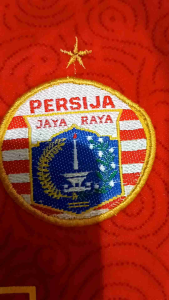 JERSEY BAJU BOLA PERSIJA TERBARU SETELAN KAOS BOLA PERSIJA TERMURAH UMUR 1-14 TAHUN KUALITAS PREMIUM BAHAN LEMBUT DAN ADEM