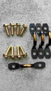 หูยึดท้ายกะบะ สีดำทองพร้อมน็อต 2ชิ้น4ชิ้น ใส่รถกระบะได้ทุกรุ่น