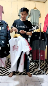 BAJU KAOS DISTRO PRIA-WANITA TERLARIS