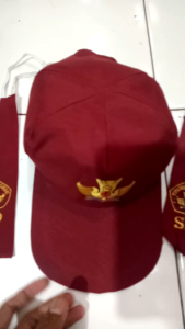 Topi+Dasi Perlengkapan Sekolah SD SMP SMA Logo Bordir Computer