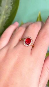 CINCIN EMAS KEMBANG BATU MERAH SAFERR TITANIUM