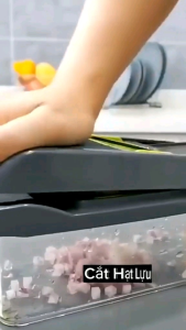 Bộ Dụng Cụ Thái Nạo Rau Củ Quả 14 chi tiếtKèm Hộp Và Nắp Tiện Lợi Bào Sợi Cắt Lát Đa Năng