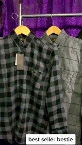 Kemeja Kotak-Kotak & Flanel Pria Wanita 2024