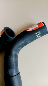 SELANG RADIATOR SUZUKI MEGA CARRY AEV 415 ATAS BAWAH