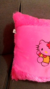 BANTAL GULING BONEKA HELLO KITTY SATU SET BESAR KARAKTER MAINAN ANAK KADO