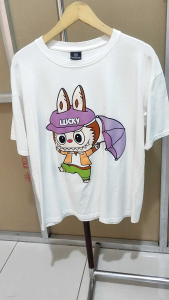 Kaos Oversized Tshirt Labubu Lucky: Kaos Oversize Wanita & Pria
