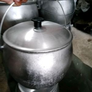 Kastrol Penanak Nasi & Panci Nasi Liwet: Panduan Lengkap