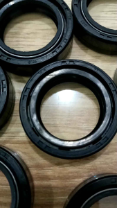 Seal Shock Depan Honda GN5 Supra Beat Vario Yamaha 3AY Mio Jupiter Vega Jupiter MX Universal All Varian Motor seri Bebek Sil Sok Honda Yamaha