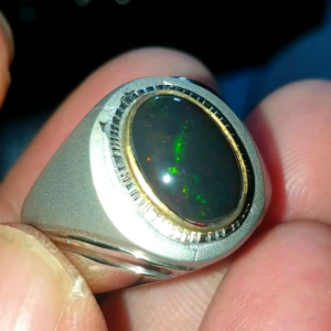 cincin batu kalimaya banten