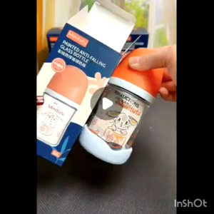 📣พร้อมส่ง📣Minitutu ขวดนมแก้วเด็กแรกเกิด พร้อมยางกันกระแทกและจุกนม ป้องกันอาการจุกเสียด