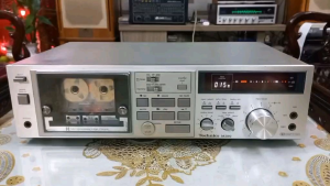 Đầu câm cassette Technics M-250 đẹp như hình zin nguyên bản.