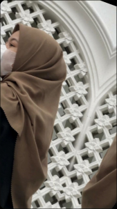 Hijab Segi Empat PollyCotton Square