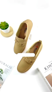 Sepatu Wanita Wedges ONE LOVE Kulit Sintetis Model Slip On Bergaransi