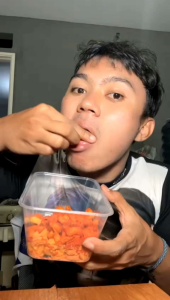 Pilus Cihuy Cekelin Rasa Pedas Daun Jeruk isi 50g
