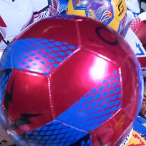 Bola Sepak Anak/ Bola Sepak Murah / Gratis Jaring Pentil Pompa dan Sarung Tangan