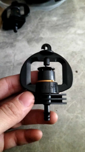 10 Béc tưới tiết kiệm phun mưa - Béc nhỏ kiểu Úc đuôi 6ly có gờ BB-FE909Đ6