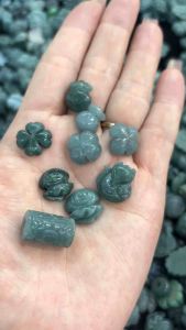 Vòng tay Cụ Tỳ Hưu chiêu tài lộc mic Điếu Ngũ Phúc đá Lam Ngọc thiên nhiên