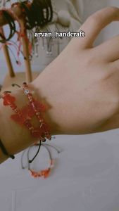 Gelang Kupu Merah Model Serut: Desain & Penggunaan