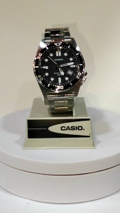 CASIO MENS SILVER MTD 135D 1A