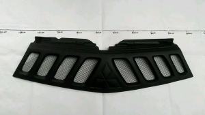 Aksesoris Grill Mitsubishi Pajero tahun 2014-2015 type Dakar full dop