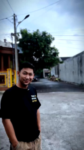 T-Shirt tidak menerima hutang kain katun combet kaos kata kata kaos viral kaos pria distro kaos terbaru