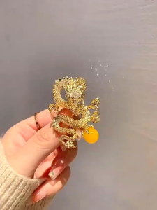 BN01 Bross Naga lapis emas Brooch elegan mewah retro kelas atas