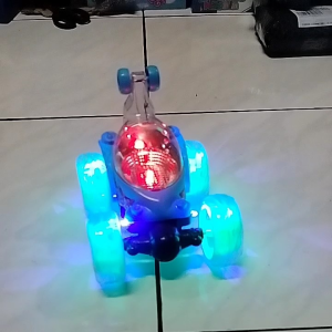 Mainan RC Stunt Car Akrobatik 360 Derajat Musik Lampu Sepaket Batre Cas