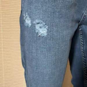 Celana Jeans DESTROY Sobek Pria Bahan Stretch Denim Blue Whipping- Regular