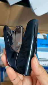 Bấm Kim trợ lực số 3 KW TriO 0556B trợ lực 60% Effortless Stapler bấm siêu nhẹ