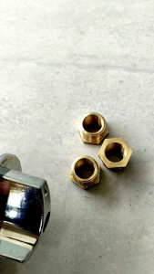 Adaptor Drat Shok Kran Tangki Kecil & Besar Kuningan