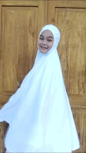 Bergo Hijab Kerudung Umroh dan Haji Bersaku Resleting Bahan Katun / Perlengkapan Haji dan Umroh