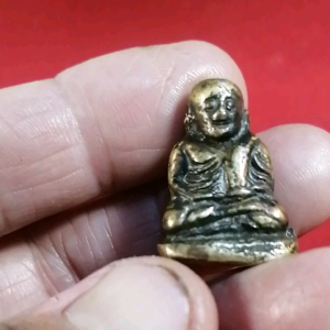 หลวงพ่อเงิน วีดบางคลาน