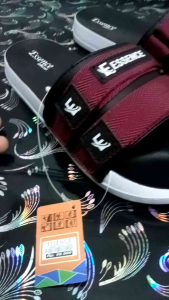 Sandal slop pria wanita model selempang terbaru