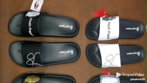 Sandal slop pria wanita terbaru Hush puppies motif telapak