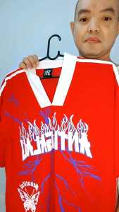 เสื้อแฟชั่นกีฬาใส่ลำลองคอวีแต่งแทบสปอร์ต