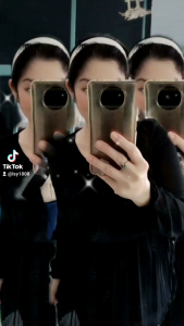 Dress Hitam Elegan: Pilihan Tepat untuk Pakaian Wanita Formal