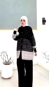 Setelan Wanita Tunik Terbaru Twill Rayon Tunik Wanita Batik