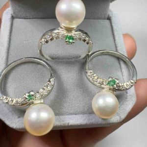 112-NHẪN BẠC 925 NGỌC TRAI AKOYA NGỌC LỤC BẢO ( THIÊN NHIÊN ) NGỌC TRAI 8 ly 2.Ny 12 size 6