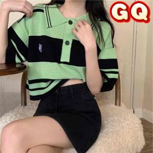 Áo Croptop Nữ Dáng Rộng Cổ Bẻ Cài Nút Thời Trang Chất Len Montoghi - Phù Hợp Dưới 58kg