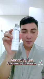 dr ekles MANDELIC SKIN TREATMENT ESSENCE ( 3 in 1 solution for ALL skin types)